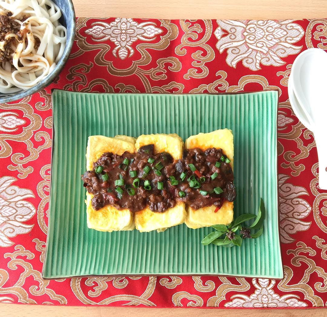 Fried Tofu with Pixian Doubanjiang (Chinese chili bean paste)