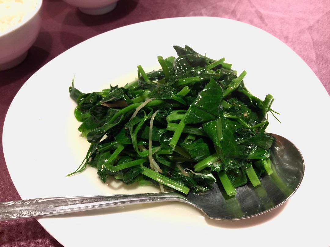 Stir-Fried Pea Seedlings