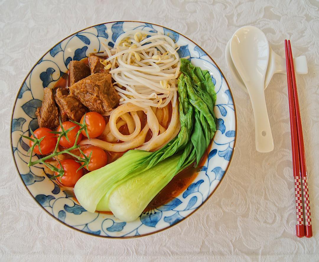Tomato Beef Noodle